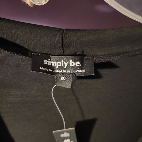 Lattice sleeve cut out tunic NWT - Picture 6 of 6